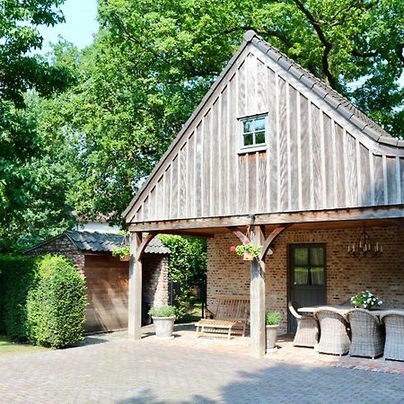 Отель Under Oaks Westmalle Экстерьер фото
